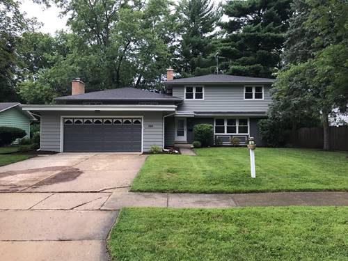 325 Rowan, Naperville, IL 60540