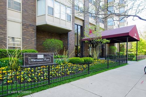 525 W Hawthorne Unit 2907, Chicago, IL 60657