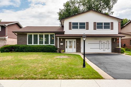 2007 W Scott, Mount Prospect, IL 60056