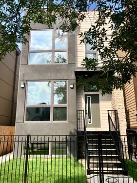 2914 N Washtenaw, Chicago, IL 60618