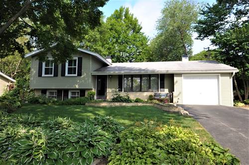 22W400 Hackberry, Glen Ellyn, IL 60137