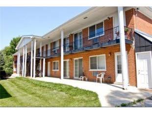 327 N Princeton Unit 5, Villa Park, IL 60181