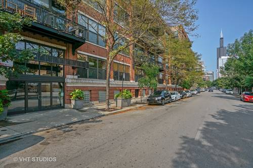 1040 W Adams Unit 458, Chicago, IL 60607