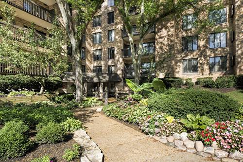 1740 Mission Hills Unit 206, Northbrook, IL 60062