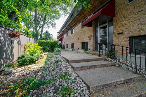 436 Lageschulte Unit 2, Barrington, IL 60010