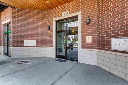 1890 N Milwaukee Unit 2D, Chicago, IL 60647