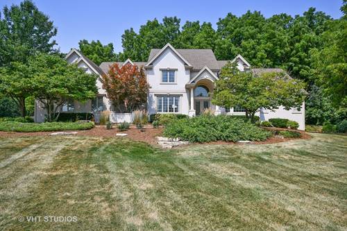 38W330 Henricksen, St. Charles, IL 60175