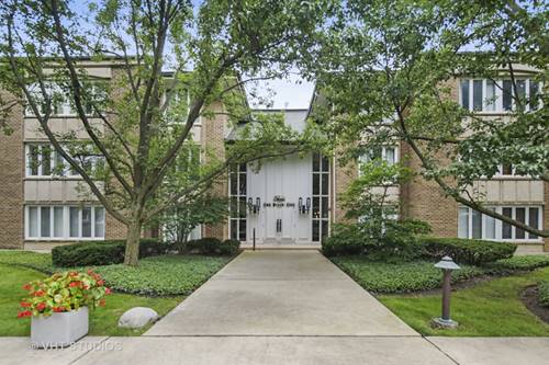 2 Oak Brook Club Unit C107, Oak Brook, IL 60523