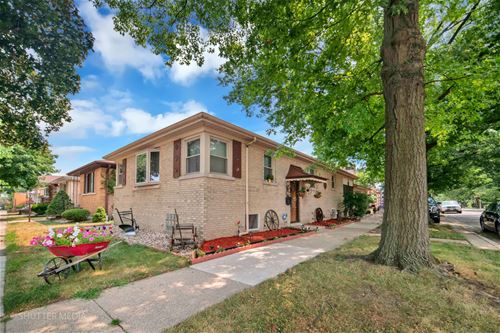 7124 28th, Berwyn, IL 60402