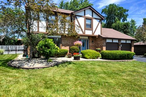 15 W Donovan, Crete, IL 60417