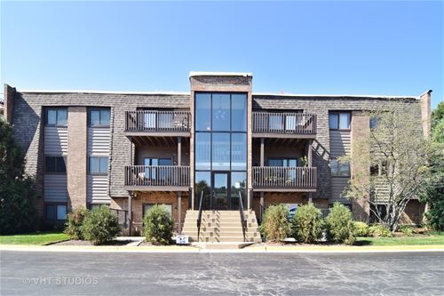 1440 Stonebridge Unit J1, Wheaton, IL 60189