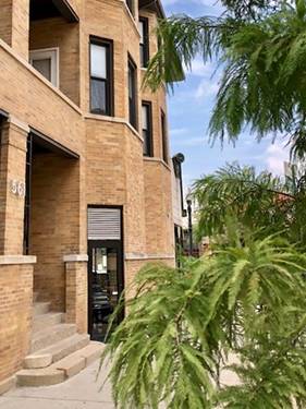 561 W Briar Unit 206, Chicago, IL 60657