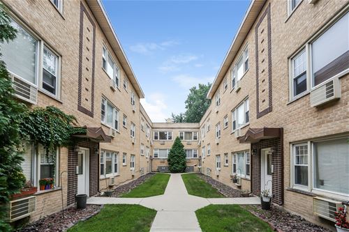 1815 W Touhy Unit 4, Chicago, IL 60626