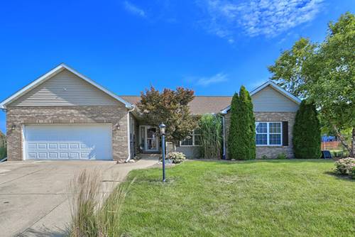 2308 E Slade, Mahomet, IL 61853