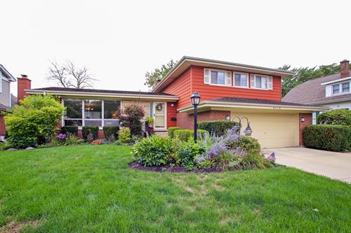 306 N Dwyer, Arlington Heights, IL 60005