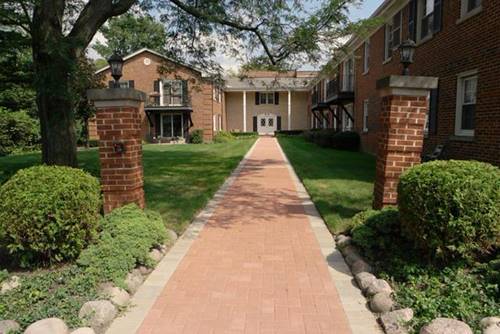 605 Waukegan Unit 1B, Glenview, IL 60025