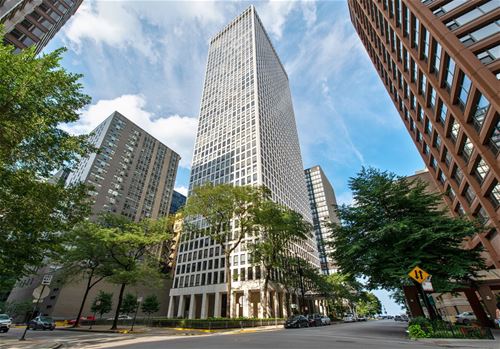 260 E Chestnut Unit 2405, Chicago, IL 60611