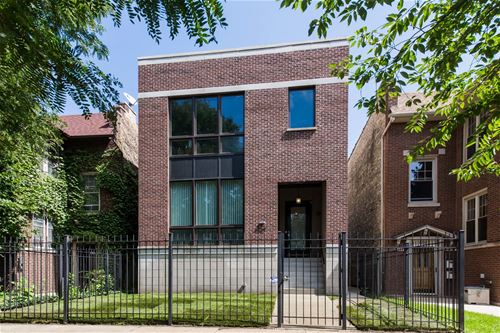 4261 N Wolcott, Chicago, IL 60613