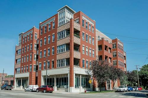 2700 W Belmont Unit 305, Chicago, IL 60618