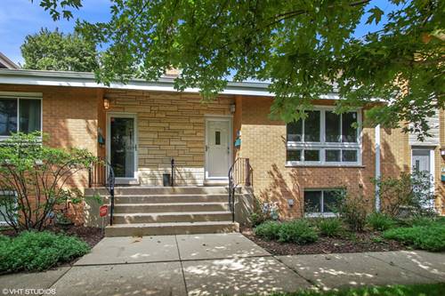 1611 N Arlington Heights Unit C, Arlington Heights, IL 60004