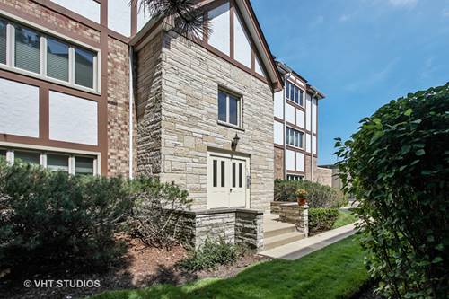 660 Ballantrae Unit A, Northbrook, IL 60062