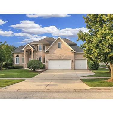 771 Kateland, South Elgin, IL 60177