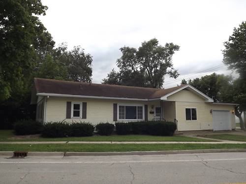 809 E Locust, Watseka, IL 60970