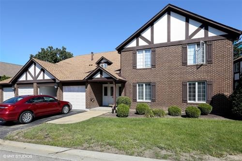 5816 Wolf Unit 2A, Western Springs, IL 60558