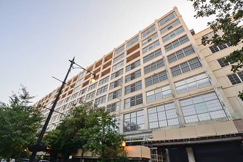 900 N Kingsbury Unit 734, Chicago, IL 60610