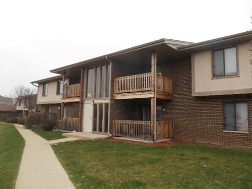 900 Garden Unit 7, Streamwood, IL 60107