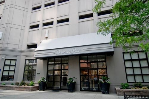 33 W Delaware Unit 8E, Chicago, IL 60610