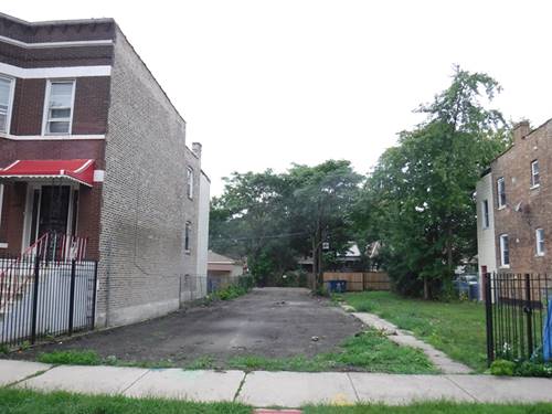 1112 N Ridgeway, Chicago, IL 60651