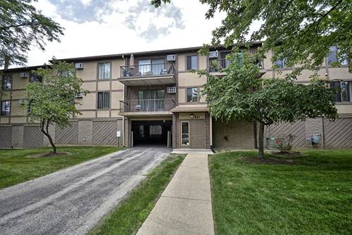 521 Kiowa Unit 102, Naperville, IL 60565