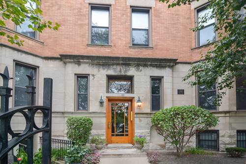 956 W Cuyler Unit 3W, Chicago, IL 60613