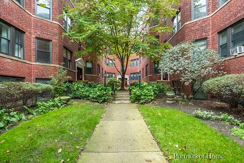 530 Sheridan Unit 2A, Evanston, IL 60202