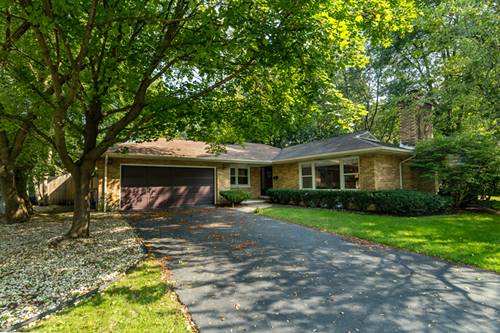 325 Brookside, Glencoe, IL 60022