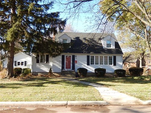 128 S Oakwood, West Chicago, IL 60185