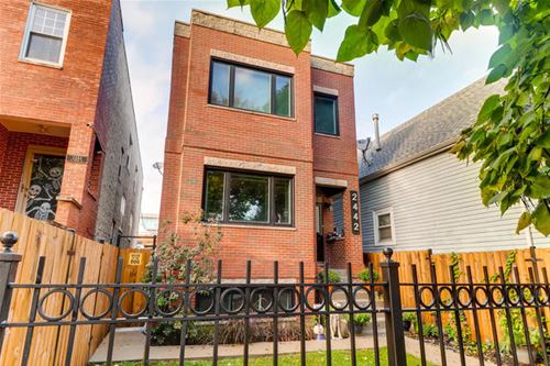 2442 W Homer, Chicago, IL 60647