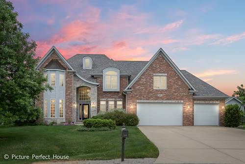 7495 Rose Hill, Yorkville, IL 60560