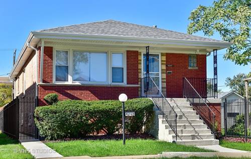 9240 S Essex, Chicago, IL 60617