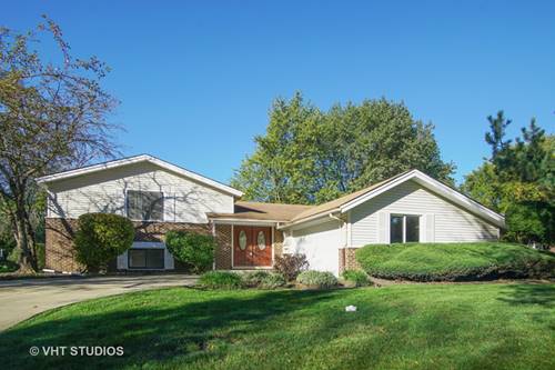 3132 N Walker, Arlington Heights, IL 60004