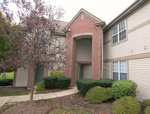 1657 Carlemont Unit E, Crystal Lake, IL 60014