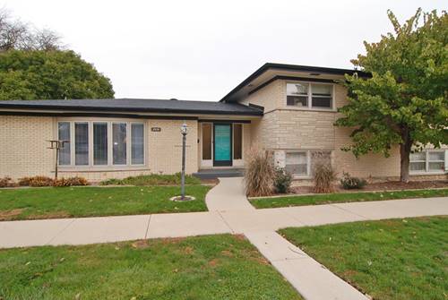 2959 Kensington, Westchester, IL 60154