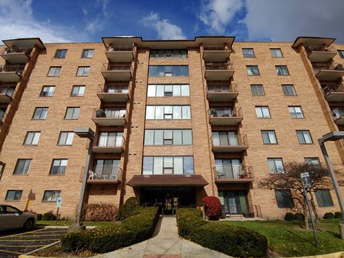 1777 W Crystal Unit 206, Mount Prospect, IL 60056