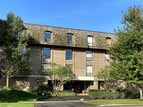 134 Green Bay Unit 202, Winnetka, IL 60093