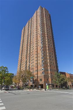 100 W Chestnut Unit 1906, Chicago, IL 60610