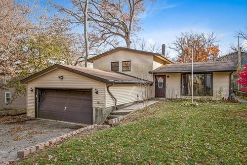 317 Hiawatha, Lake In The Hills, IL 60156