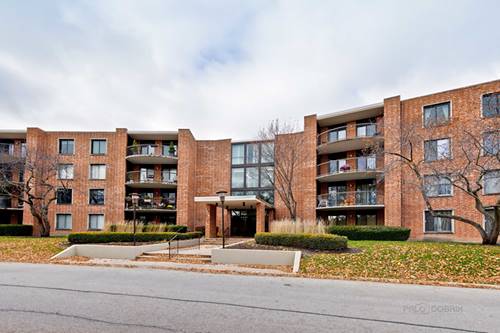 1405 E Central Unit 102A, Arlington Heights, IL 60005