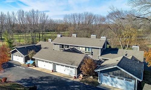 15 W Windsor, Sugar Grove, IL 60554