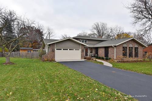 325 West, Geneva, IL 60134